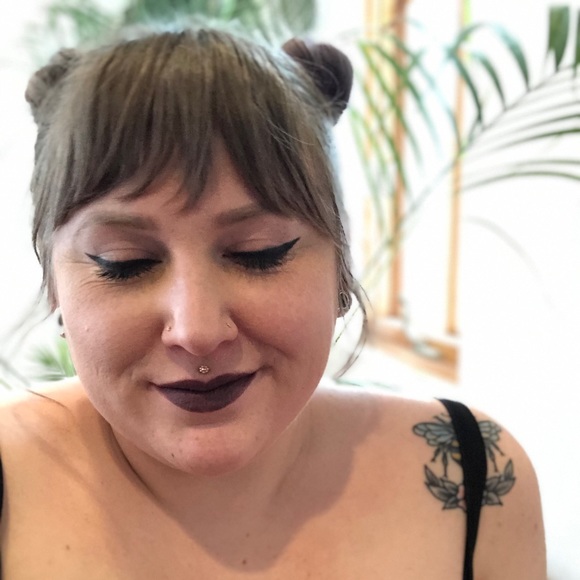 Meet your Posher, Melody - Picture 7 of 7